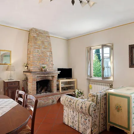 Emma E Adele House Apartment *