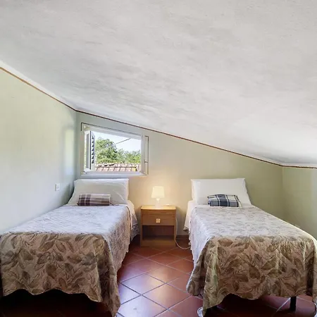 Apartment Emma E Adele House Marlia